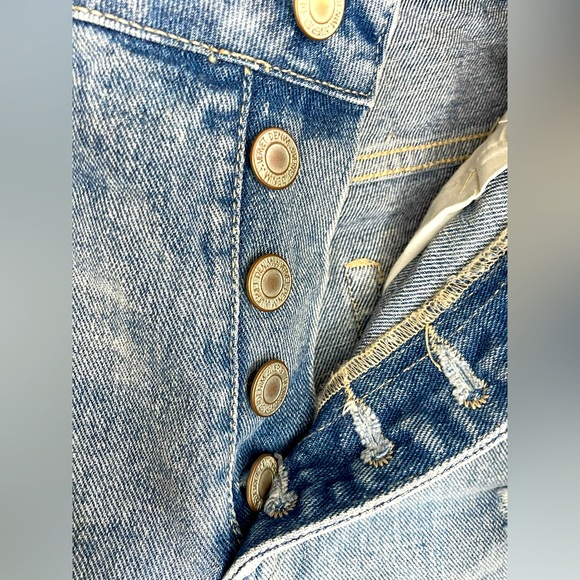 NWT Vervet Beverly Super High Rise Straight Distressed Jeans Light Wash Sz 28 - Picture 4 of 7